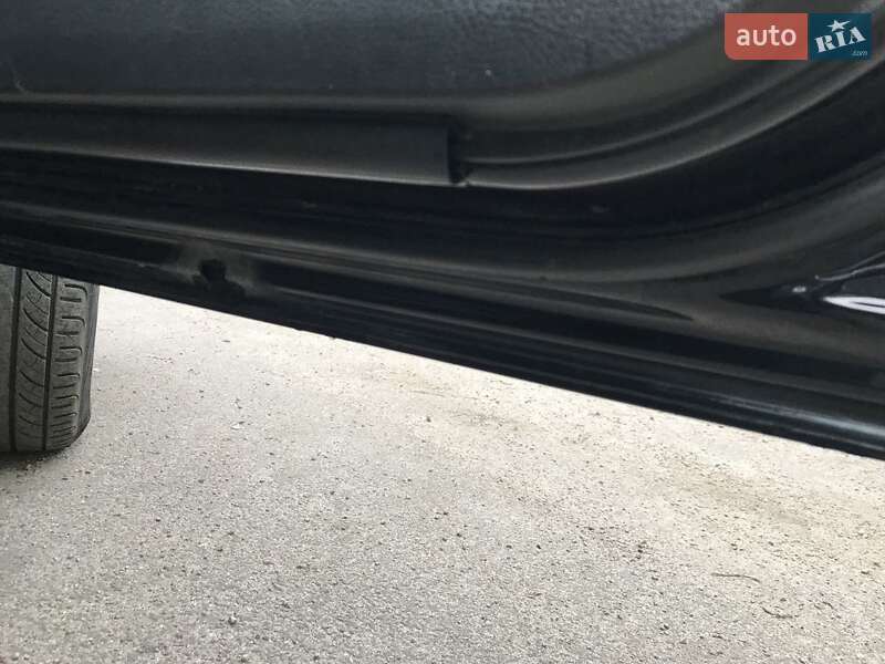 Позашляховик / Кросовер Mitsubishi Outlander 2005 в Первомайську