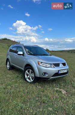 Позашляховик / Кросовер Mitsubishi Outlander 2008 в 