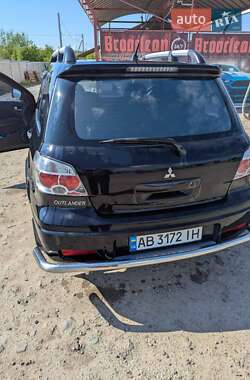 Внедорожник / Кроссовер Mitsubishi Outlander 2008 в 