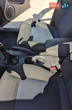 Внедорожник / Кроссовер Mitsubishi Outlander 2008 в 