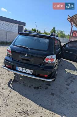 Внедорожник / Кроссовер Mitsubishi Outlander 2008 в 