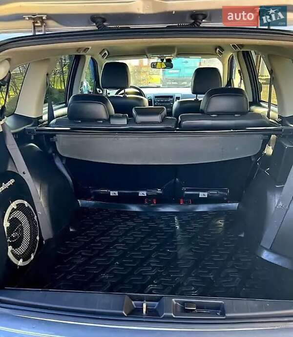 Позашляховик / Кросовер Mitsubishi Outlander 2011 в Мілієве