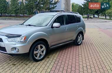 Позашляховик / Кросовер Mitsubishi Outlander 2012 в Корсунь-Шевченківському