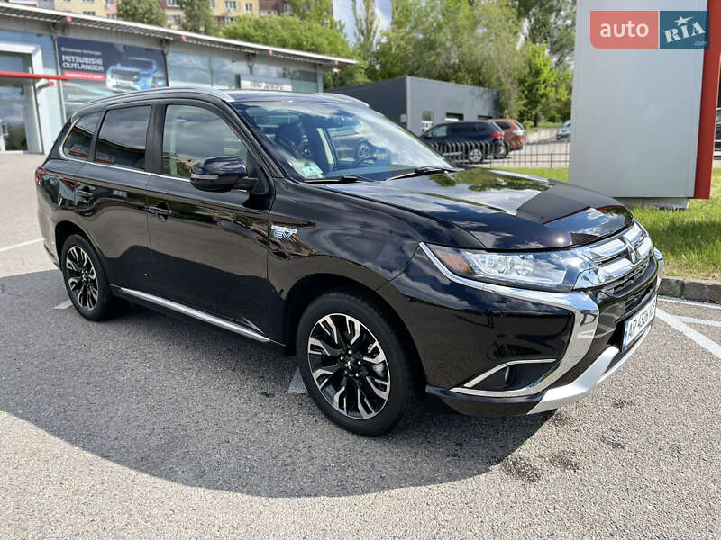 Mitsubishi Outlander 2017