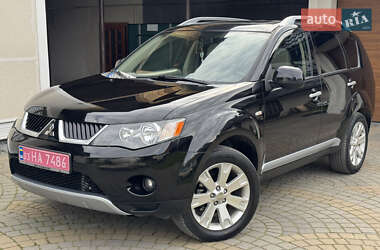 Внедорожник / Кроссовер Mitsubishi Outlander 2009 в 