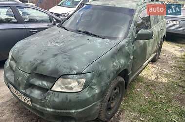 Внедорожник / Кроссовер Mitsubishi Outlander 2006 в 