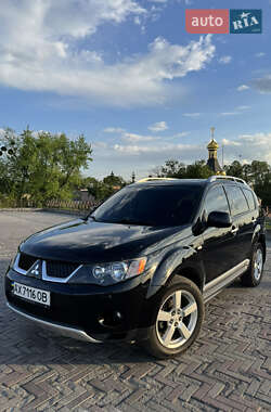 Позашляховик / Кросовер Mitsubishi Outlander 2008 в Харкові