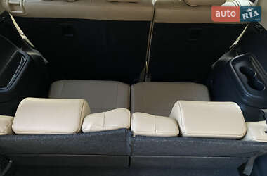 Позашляховик / Кросовер Mitsubishi Outlander 2013 в 