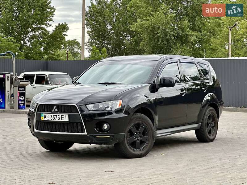 Mitsubishi Outlander 2010