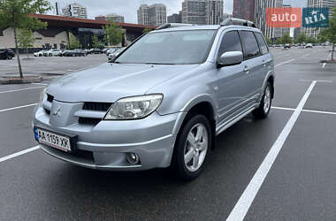 Внедорожник / Кроссовер Mitsubishi Outlander 2008 в 