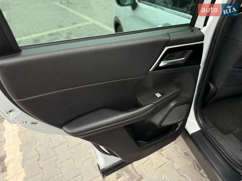 Внедорожник / Кроссовер Mitsubishi Outlander 2022 в Кривом Роге