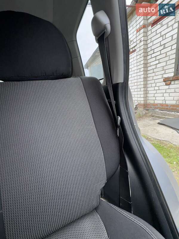 Внедорожник / Кроссовер Mitsubishi Outlander 2008 в Харькове фото 24 Внедорожник / Кроссовер Mitsubishi Outlander 2008 в Харькове