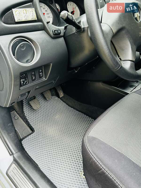 Внедорожник / Кроссовер Mitsubishi Outlander 2008 в Харькове фото 17 Внедорожник / Кроссовер Mitsubishi Outlander 2008 в Харькове