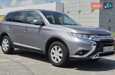 Позашляховик / Кросовер Mitsubishi Outlander 2021 в Запоріжжі