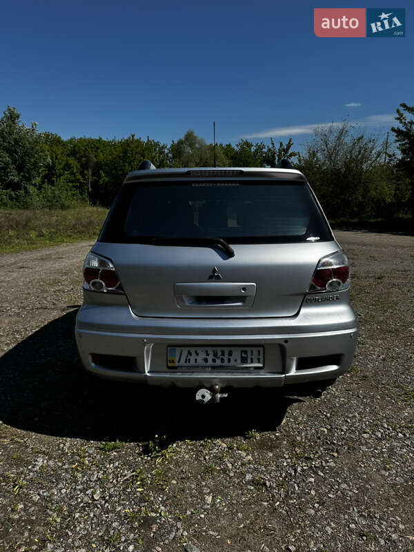 Внедорожник / Кроссовер Mitsubishi Outlander 2008 в Харькове фото 4 Внедорожник / Кроссовер Mitsubishi Outlander 2008 в Харькове