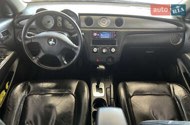 Позашляховик / Кросовер Mitsubishi Outlander 2006 в 