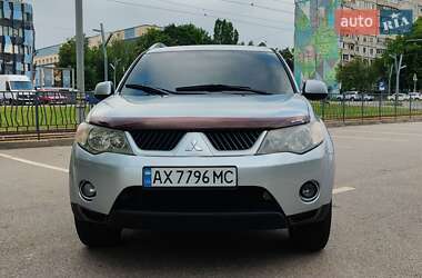 Внедорожник / Кроссовер Mitsubishi Outlander 2007 в 