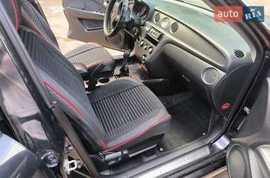 Внедорожник / Кроссовер Mitsubishi Outlander 2006 в 