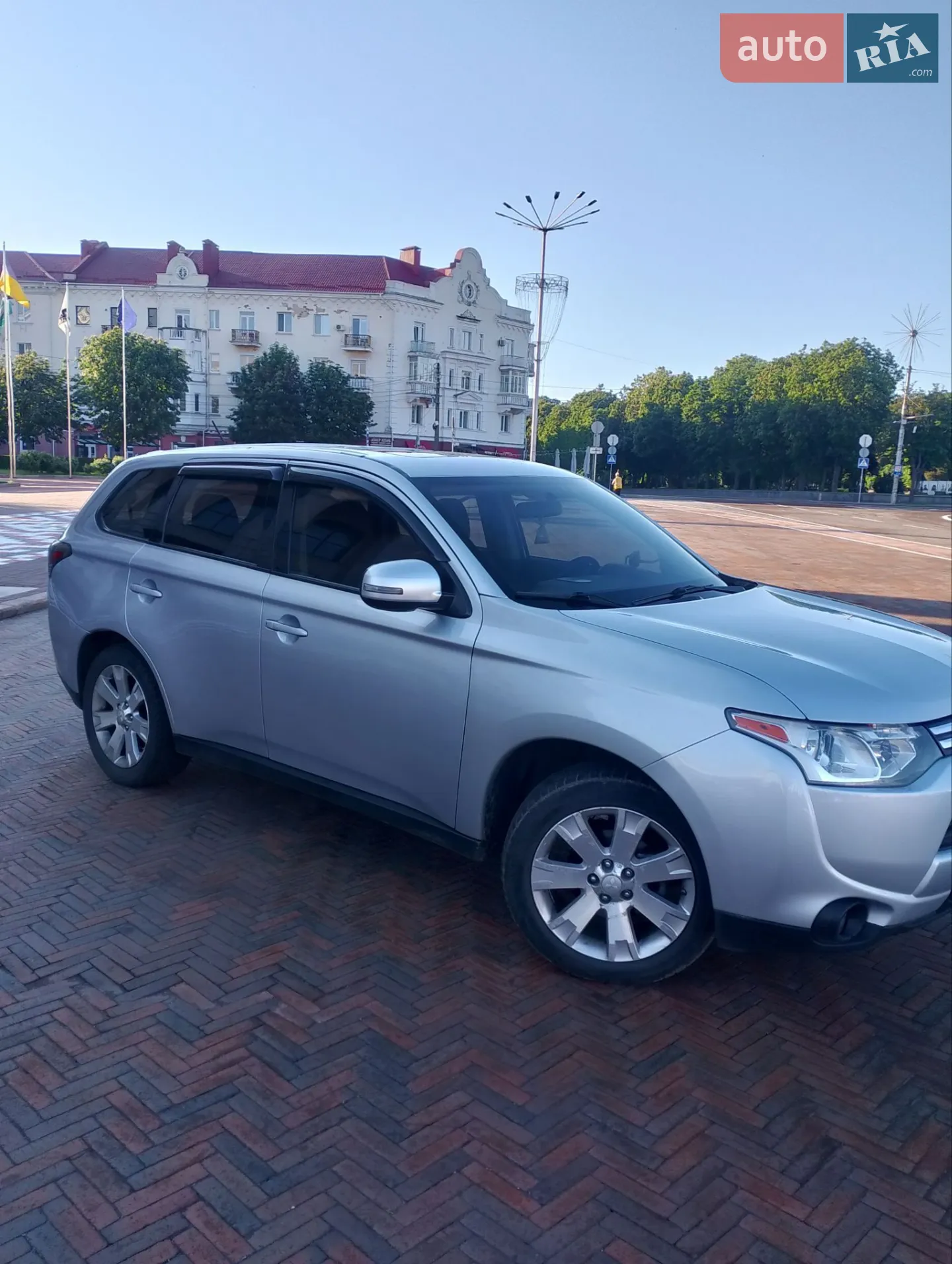 2013 Mitsubishi Outlander - мініатюра 3