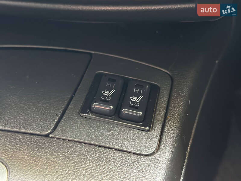 Внедорожник / Кроссовер Mitsubishi Outlander 2008 в Днепре