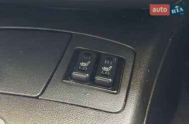 Внедорожник / Кроссовер Mitsubishi Outlander 2008 в 