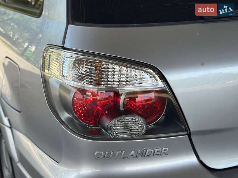 Внедорожник / Кроссовер Mitsubishi Outlander 2008 в Днепре