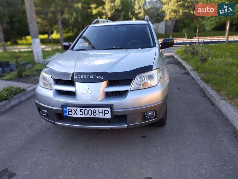 Внедорожник / Кроссовер Mitsubishi Outlander 2008 в Хмельницком