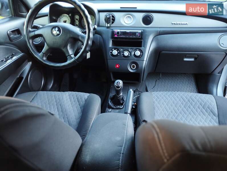 Внедорожник / Кроссовер Mitsubishi Outlander 2008 в Хмельницком