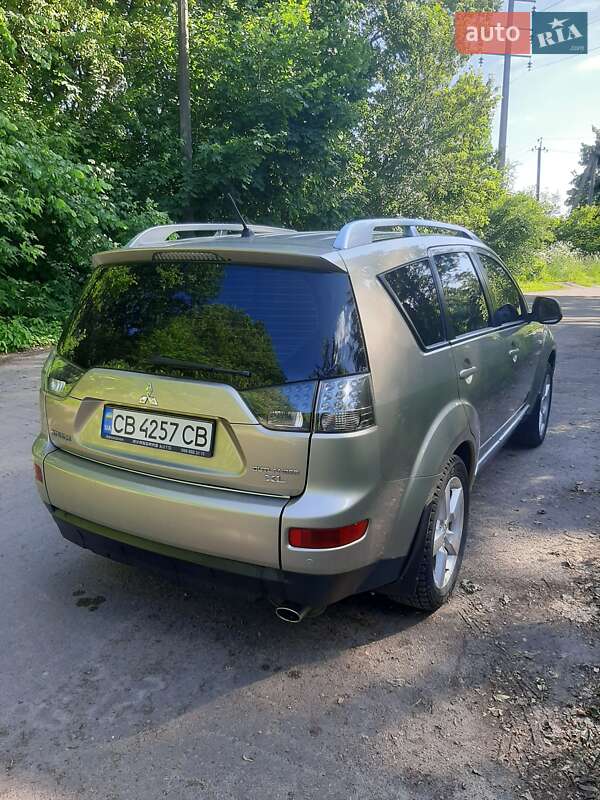 Внедорожник / Кроссовер Mitsubishi Outlander 2008 в Нежине
