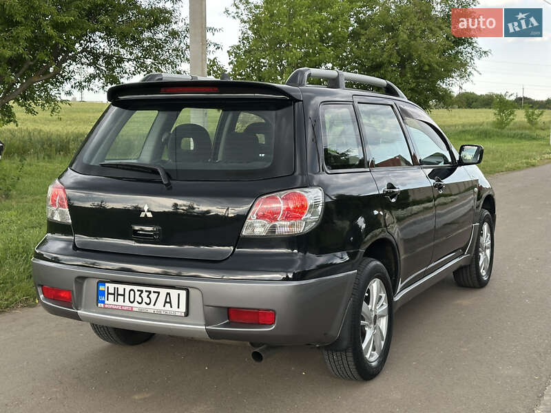 Внедорожник / Кроссовер Mitsubishi Outlander 2004 в Одессе