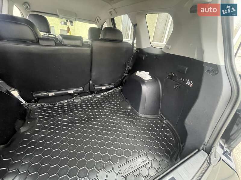 Внедорожник / Кроссовер Mitsubishi Outlander 2010 в Ивано-Франковске