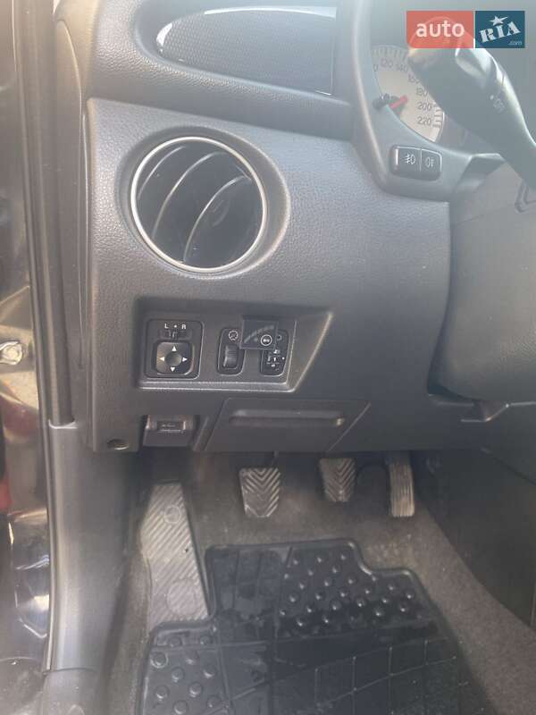 Внедорожник / Кроссовер Mitsubishi Outlander 2008 в Тернополе
