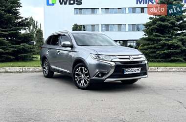 Позашляховик / Кросовер Mitsubishi Outlander 2017 в Дніпрі