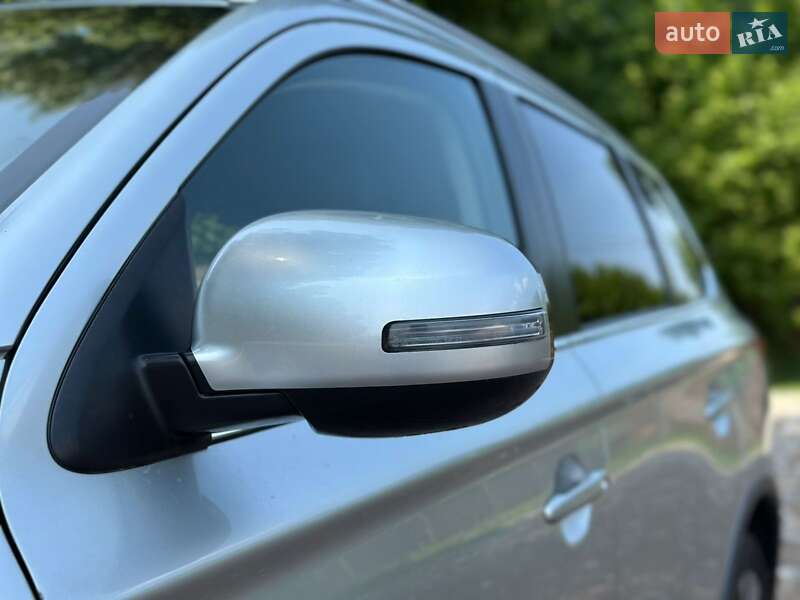 Внедорожник / Кроссовер Mitsubishi Outlander 2019 в Броварах