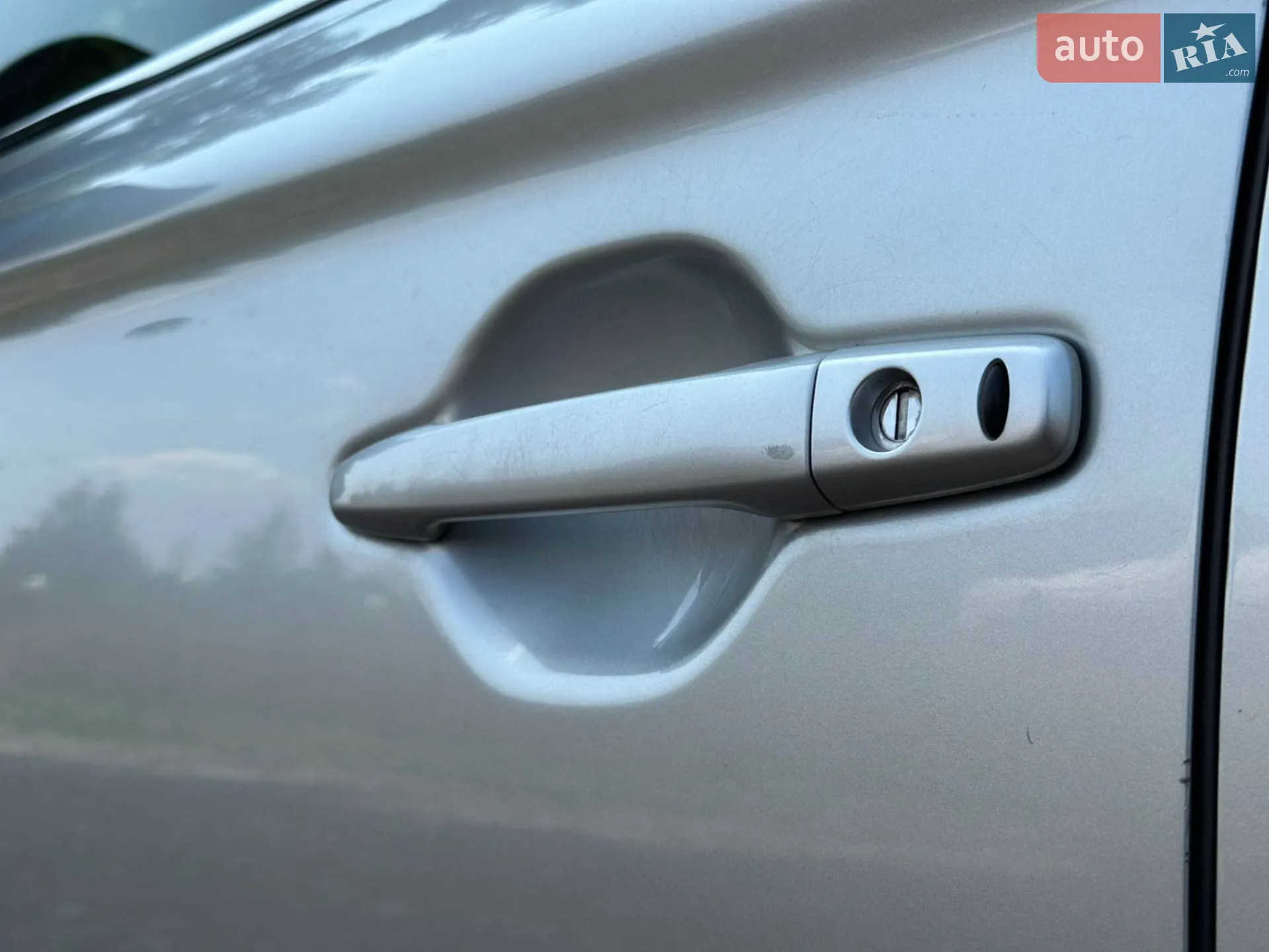 2019 Mitsubishi Outlander - мініатюра 12