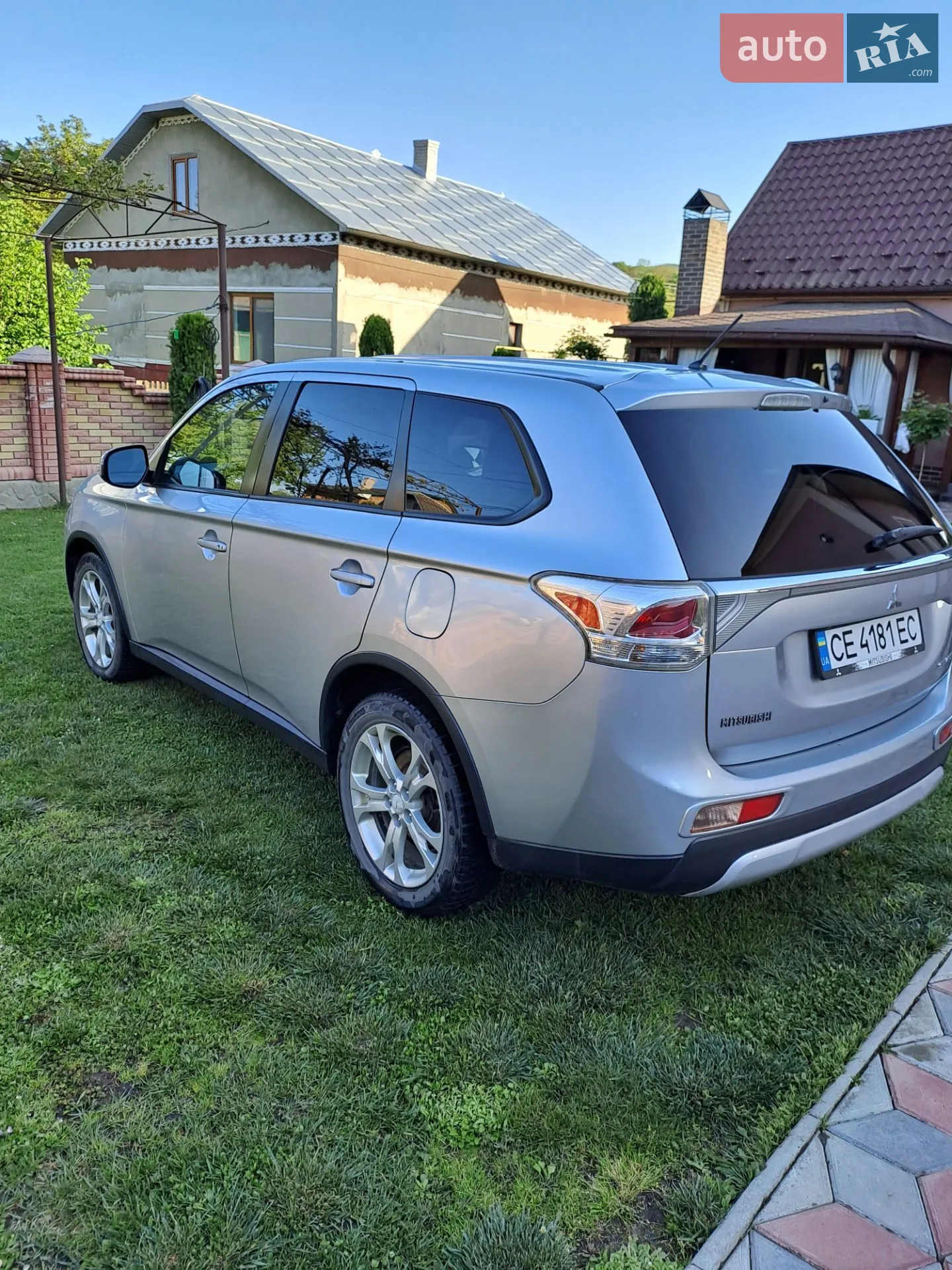 2014 Mitsubishi Outlander - мініатюра 54