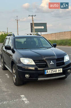 Позашляховик / Кросовер Mitsubishi Outlander 2009 в Києві