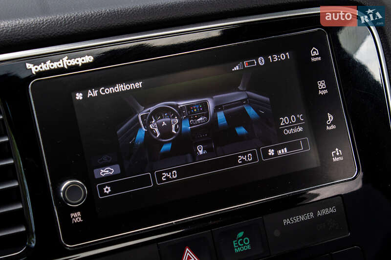 Внедорожник / Кроссовер Mitsubishi Outlander 2017 в Львове