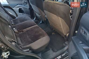 Внедорожник / Кроссовер Mitsubishi Outlander 2011 в 