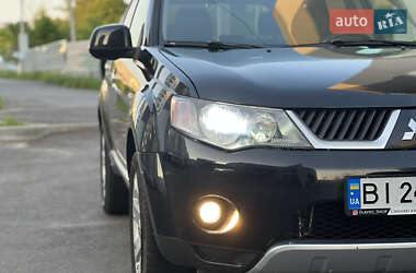 Внедорожник / Кроссовер Mitsubishi Outlander 2007 в 