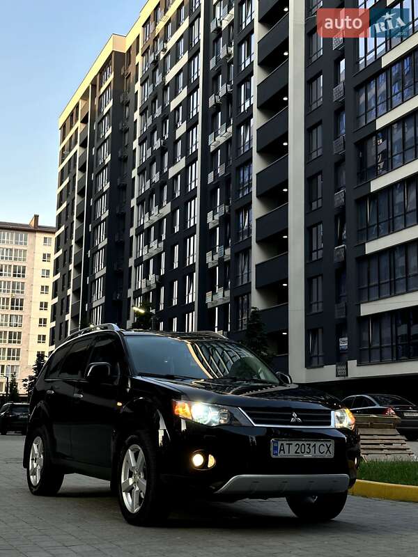 Позашляховик / Кросовер Mitsubishi Outlander 2008 в Івано-Франківську