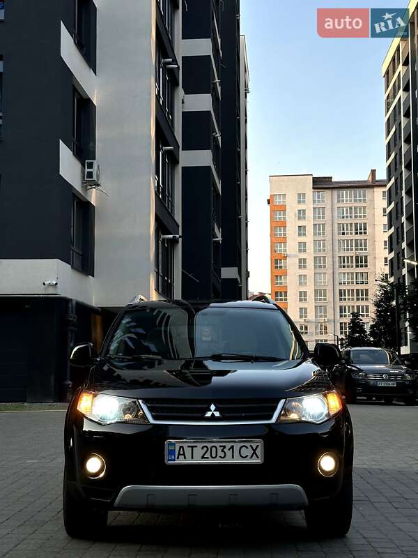 Позашляховик / Кросовер Mitsubishi Outlander 2008 в Івано-Франківську