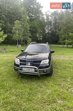 Позашляховик / Кросовер Mitsubishi Outlander 2005 в Чернівцях