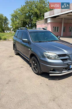 Внедорожник / Кроссовер Mitsubishi Outlander 2004 в Перещепине