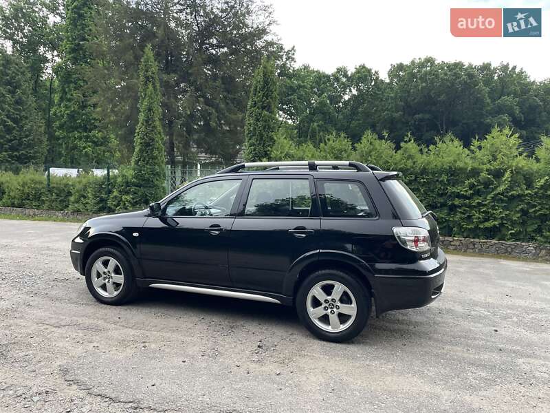 Позашляховик / Кросовер Mitsubishi Outlander 2009 в Вінниці