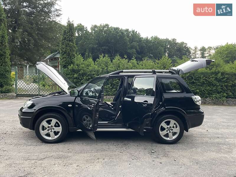 Позашляховик / Кросовер Mitsubishi Outlander 2009 в Вінниці