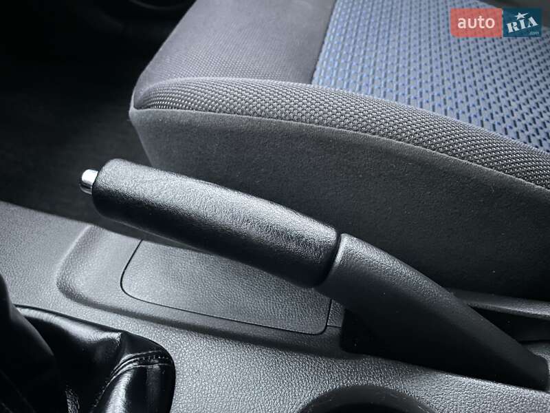Позашляховик / Кросовер Mitsubishi Outlander 2009 в Вінниці