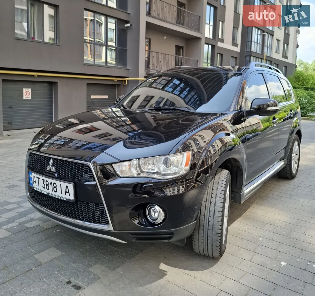 2010 Mitsubishi Outlander - мініатюра 39