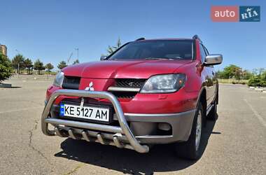 Позашляховик / Кросовер Mitsubishi Outlander 2004 в 