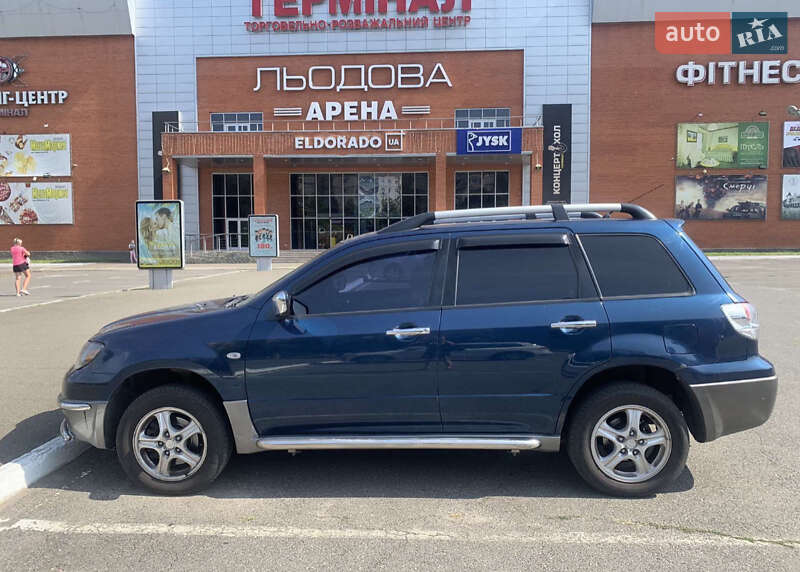 Mitsubishi Outlander 2004